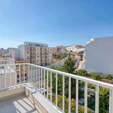 Charming 3 Bedroom With Jacuzzi And Terrace Near Mcar1-2