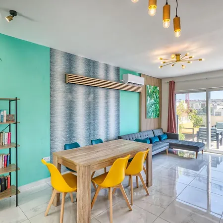 Charming 3 Bedroom With Jacuzzi And Terrace Near Mcar1-2